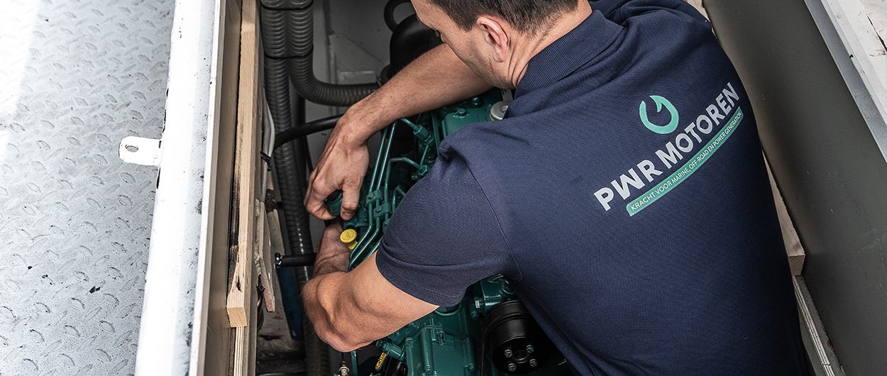 Service werk - PWR Motoren